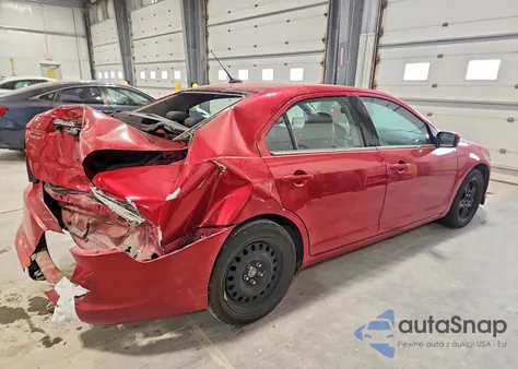 2010 Ford Fusion Se z USA, uszkodzony, nr VIN 3FAHP0HA7AR348591